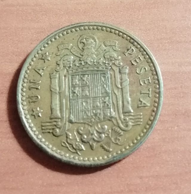 MONEDAS 1 PESETAS DE 1966 (4u)