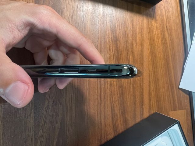 iphone 11 pro 64gb Midnight green