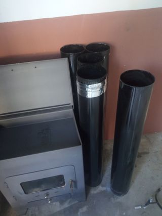 chimenea de leña de segunda mano por 600 EUR en Cáceres en WALLAPOP