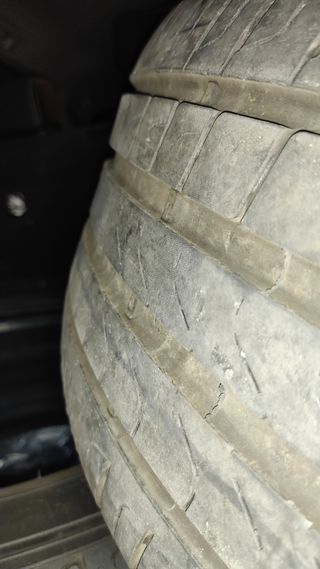 Pareja Pirelli RAV4 235 55 R18 