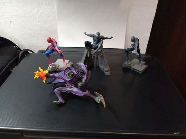 Lote figuras Marvel Spiderman