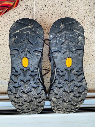 Botas montaña talla 39