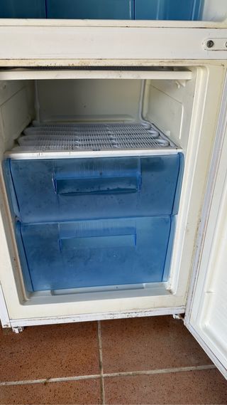 Nevera 1,80cm