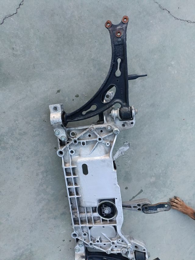 Puente delantero Audi A3 año 2005