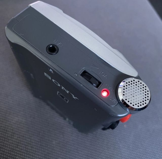 Grabadora Sony tcm150