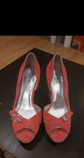 Sandalias Guess