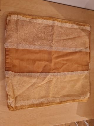 Estores y fundas de cojin