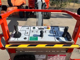 PLATAFORMA ELEVADORA SKYJACK SJ63AJ (2014)
