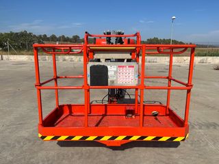 PLATAFORMA ELEVADORA SKYJACK SJ63AJ (2014)