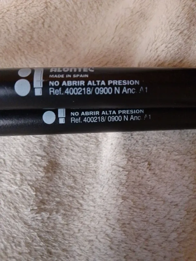 CANAPÉ 135x190cm (AMORTIGUADORES)