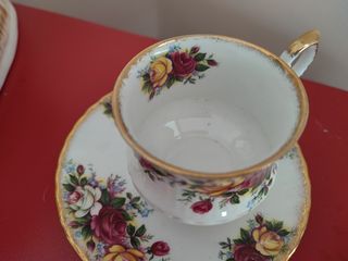 Taza té y plato porcelana inglesa Queens