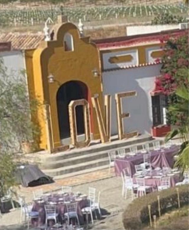 vendo letras  LOVE 210 de altura