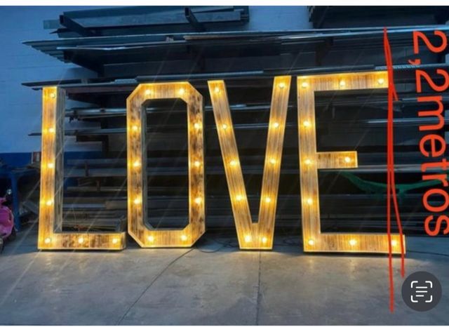 vendo letras  LOVE 210 de altura