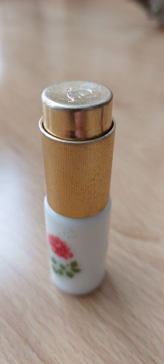 Nº 103.- Perfumadores para bolso, y colgante