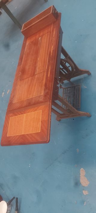 Mesa de coser antigua alfa
