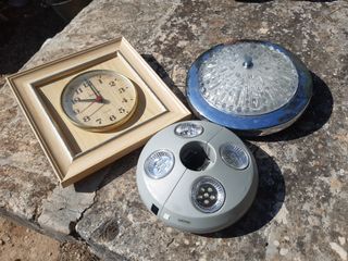 Lot, orologio, lampada da soffitto, lampada da tavolo 
