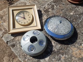 Lot, orologio, lampada da soffitto, lampada da tavolo 