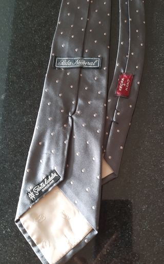 Corbata seda SANTA EULALIA