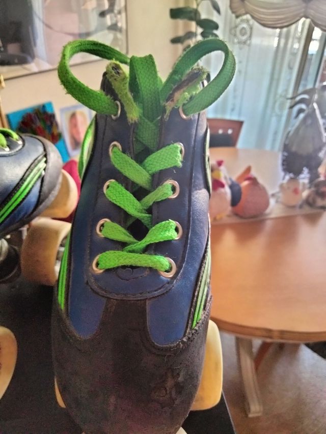 Patines  de hoquey Reno número 31