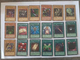 195 cartas de magic KONAMI - YU-GI-OH