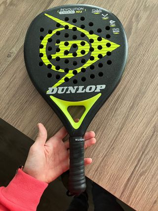 Pala de padel Dunlop revolution carbon max