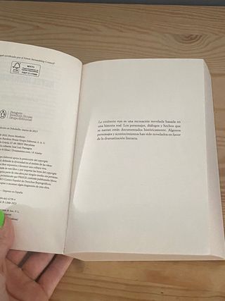 Libro “La Violinista Roja”