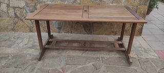 Mesa Jardin madera tropical