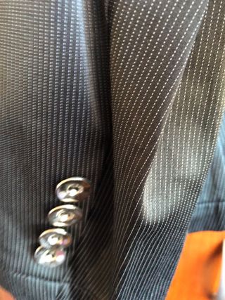 traje