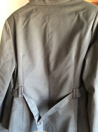 traje