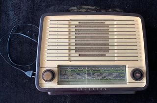 RADIO VINTAGE 1955 PHILIPS Modelo BE-452-A