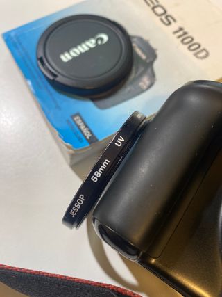 CAMARA REFLEX CANON EOS 1100D