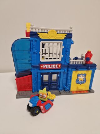 Estación policía superzings