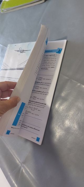 Libro Economía 4 eso 9788448609535