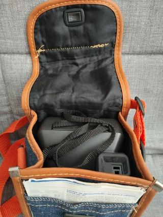 Polaroid 636 + bolsa edición limitada