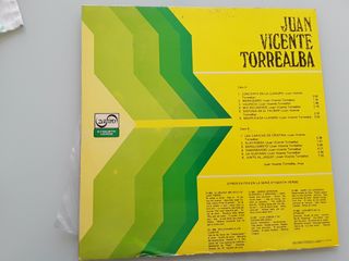 2 discos vinilo: Jarchas y J V Torrealba