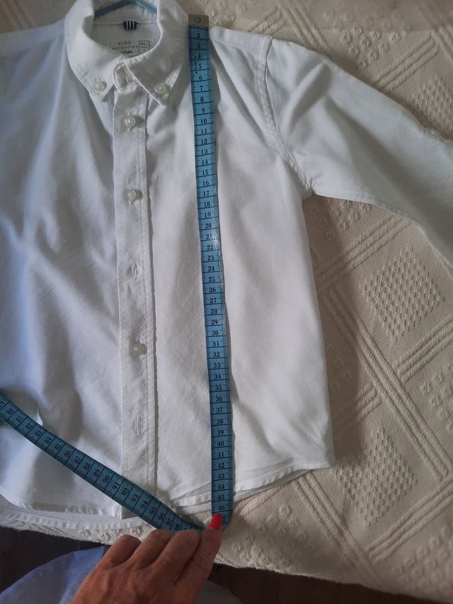 Camisa niño talla 4.