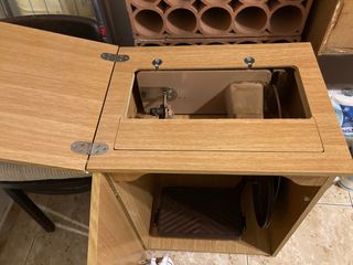 Maquina de coser Singer de 1961