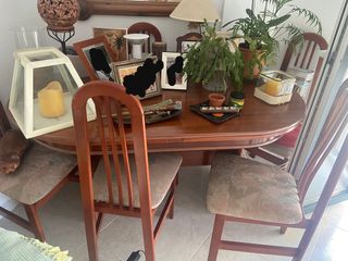 Mesa madera comedor y sillas