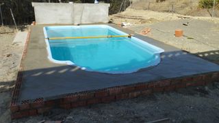 Tu Piscina Poliéster  Instalada en 2 días