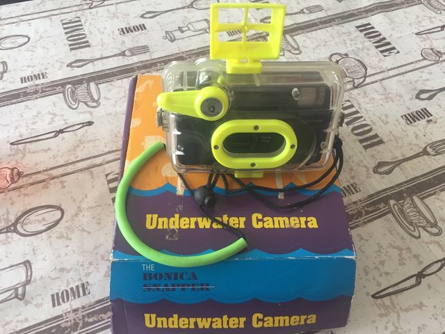 Cámara subaquatica Bonica