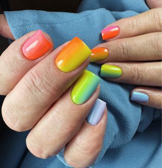 manicura rusa Molina de Segura