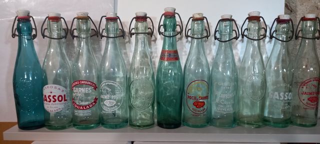 BOTELLAS DE GASEOSA