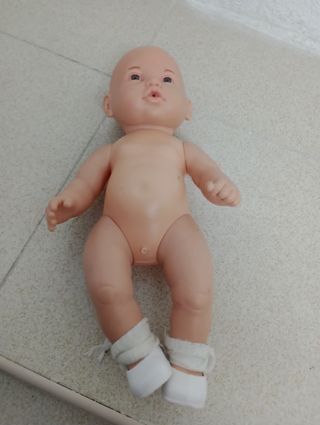MUÑECO TIPO NENUCO PERO DE MUÑECAS ARIAS