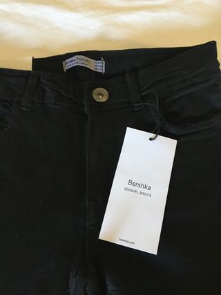 Pantalón Skinny y Push up NUEVO.