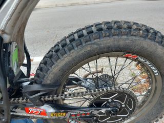 Moto Vertigo Vertical R 300