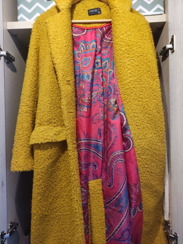 Abrigo talla M. Martina K.