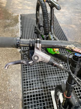 specialized demo carbono