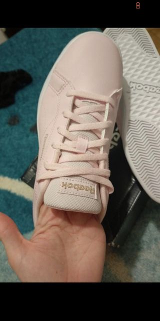 Zapatillas Reebok. Talla 38. Color rosa.