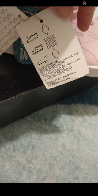 Zapatillas Reebok. Talla 38. Color rosa.