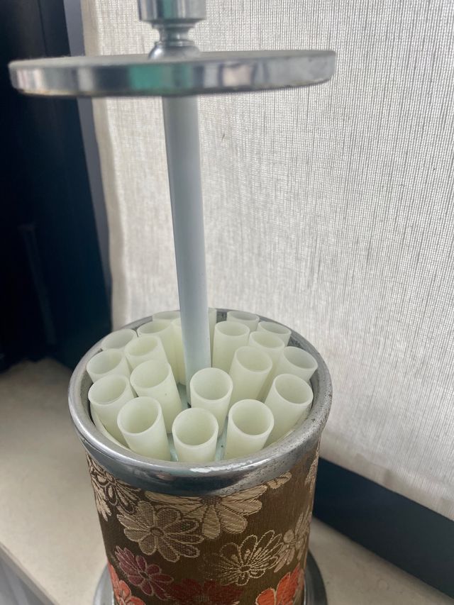 Bote/ caja para cigarrillos.Vintage